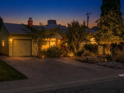 4511 Cabrillo Way
