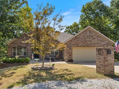 24 Boxford Dr
