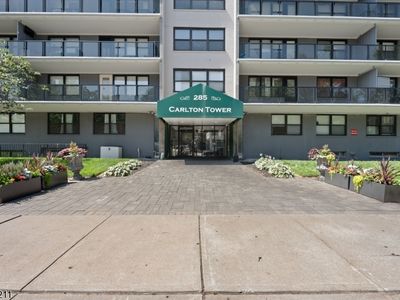 285 Aycrigg Ave