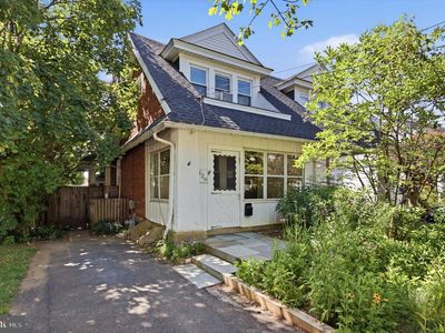 129 Harrison Ave