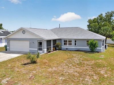 881 Riviera Ln NW