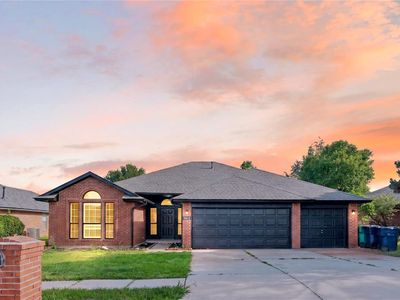 2612 NW 160th St