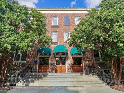 2410 20th St NW APT 208