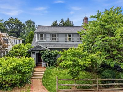 411 Orchard St