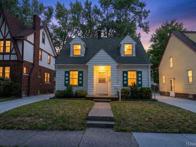 131 Dwight Ave