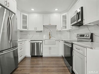 3200 Madison Avenue #23