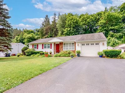 15 Woodside Court