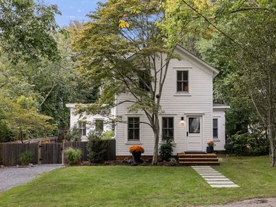 19 Grand St
