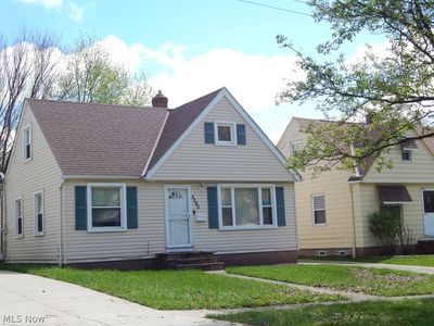 5585 South Blvd