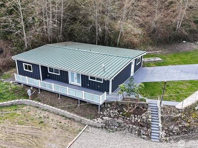 9406 Glencove Road NW