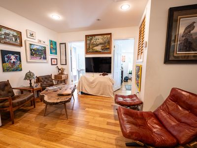 1124 Catherine St #202