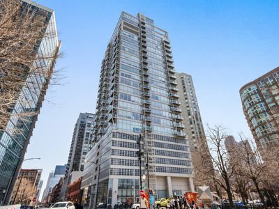 653 N Kingsbury St APT 1007