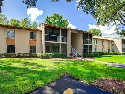 12218 Fox Chase Dr APT B2