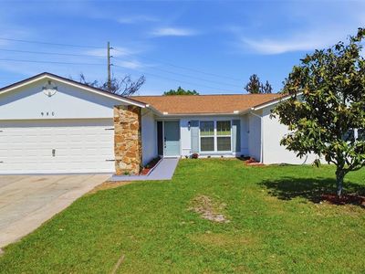 980 Hickory Ct