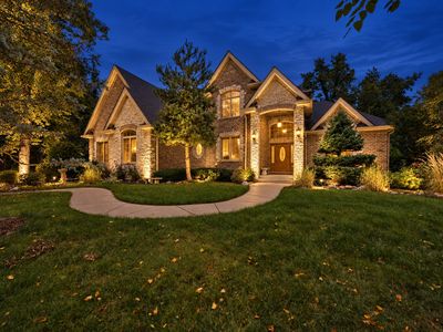 209 Linden Oaks Ln