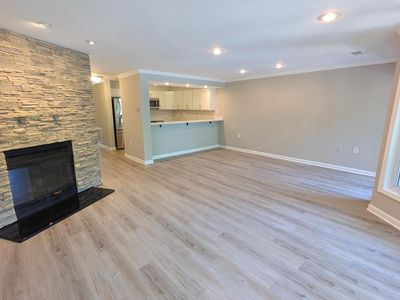1144 Lake Heron Dr #2B