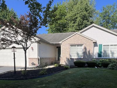Property at 532 Crystal Lake Dr, Holland, OH