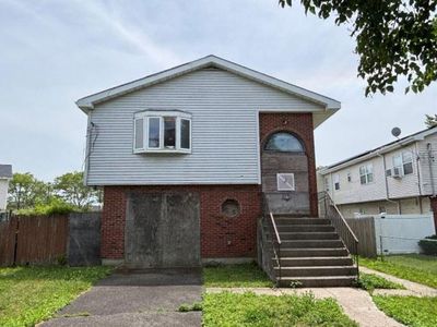 13 Merrill Pl