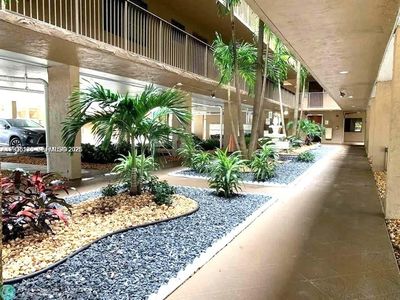 8020 Hampton Blvd APT 309