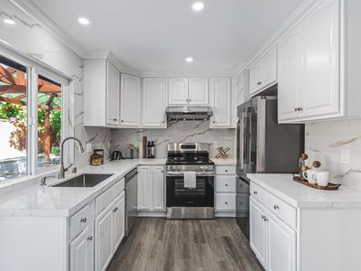 3854 Deans Place Way