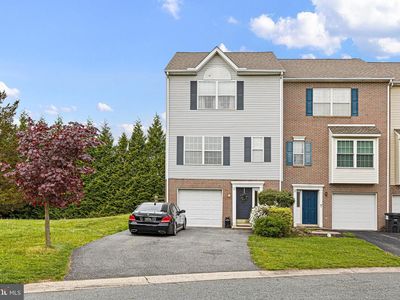16 Highland Cir