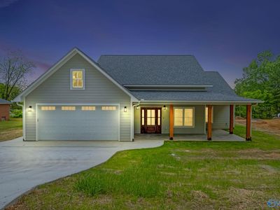 384 Nixon Dr