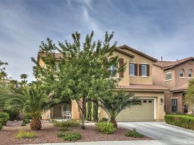 315 Carlisle Crossing St