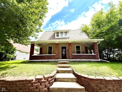 310 W Market St