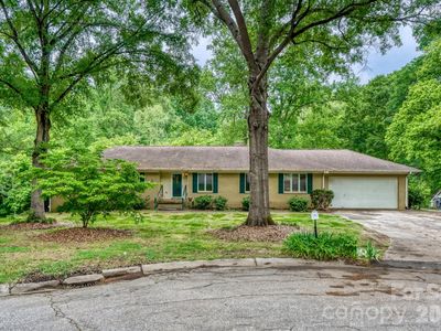 121 Edgerly Ct