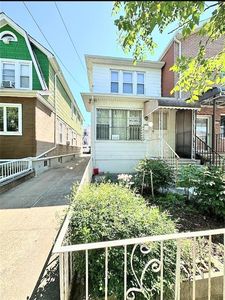 1627 W 7th St
