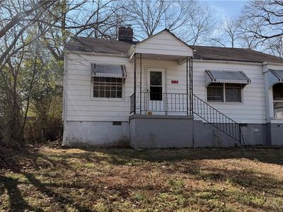 528 Lake Dr