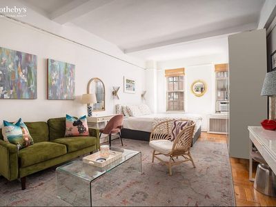 24 5th Ave APT 811