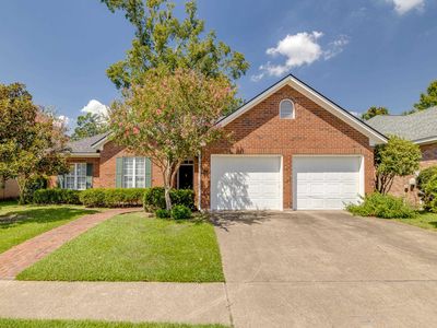 3111 Monteigne Cir