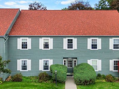 29 Twin Oaks Terrace