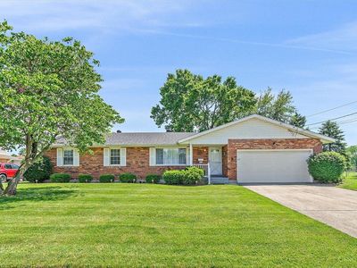 Property at 371 Fenwick Dr, Fairfield, OH
