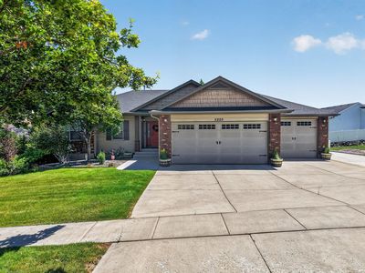 5205 Ethans Way