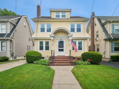 223-225 Keats Ave