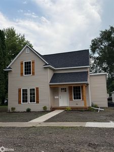Property at 322 N G St, Oskaloosa, IA