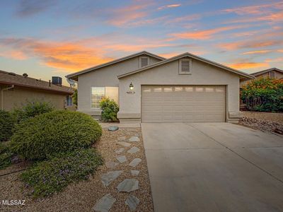8913 E Citrus Tree Dr