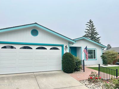962 Roadrunner Dr