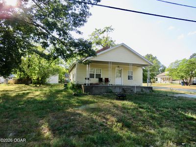 1305 Park Pl