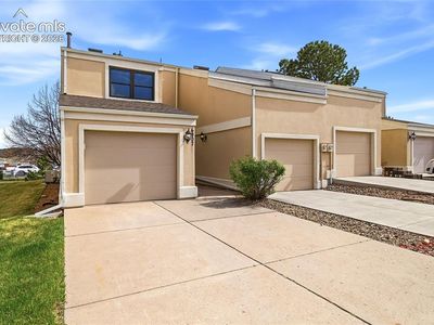 6907 Gayle Lyn Ln