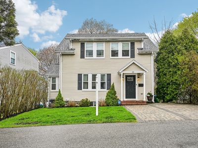 24 Fellsview Ave