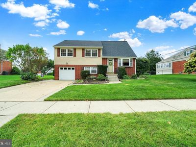 704 Dorcaster Dr