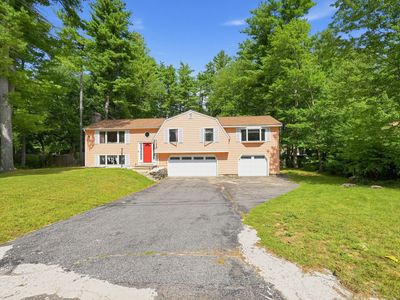 Property at 7 Balsam Dr, Townsend, MA
