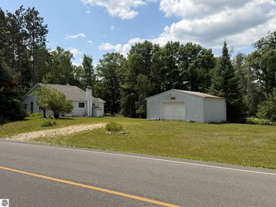 3530 S Vandermeulen Rd