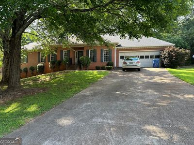 823 Austin Ct