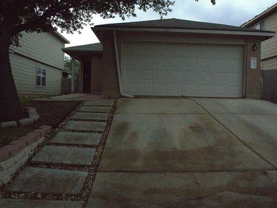 Property at 137 Hillhouse Ln, Manchaca, TX