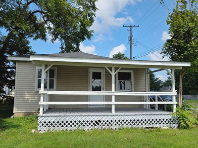 112 E Main St