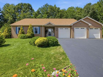 77 Linny Lane